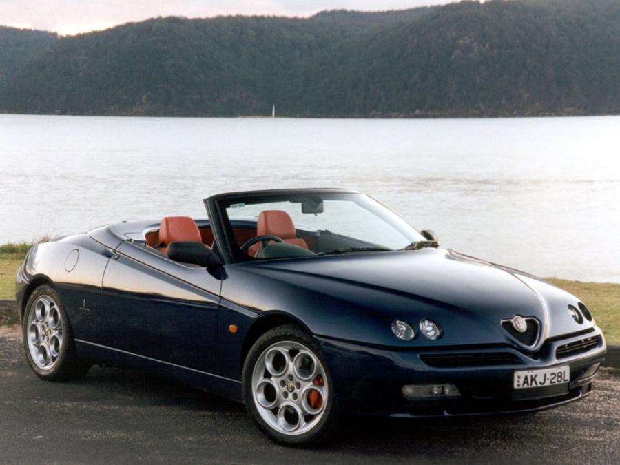  Alfa Romeo Spider (916S) 1999 года  (AU) (фото 5 из 14)